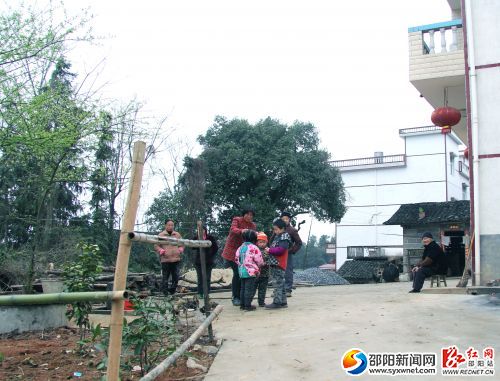 通戶公路延伸處，安然的農(nóng)村景象IMG_9654