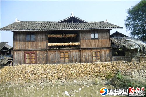   最具典型意義的大園古民居，簡約精致、淡雅中透出清新，如詩如畫，如夢如幻