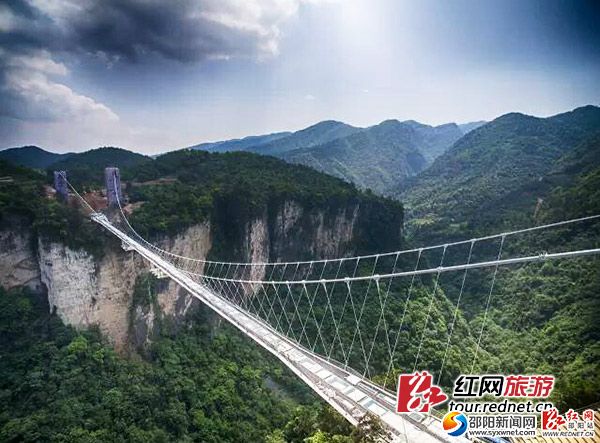 張家界大峽谷玻璃橋。景區(qū)供圖