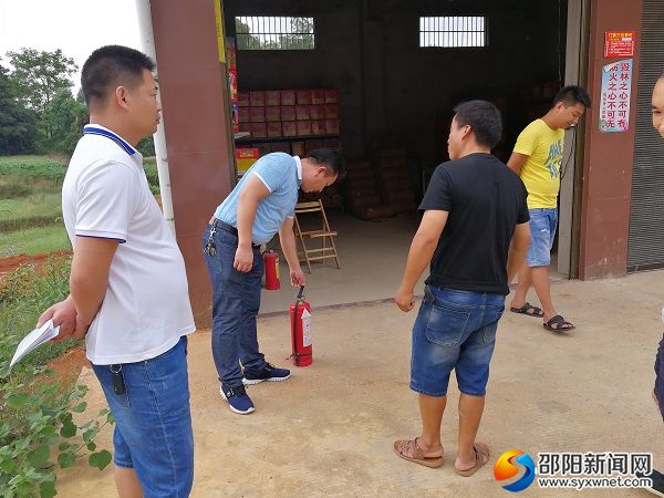 檢查現(xiàn)場2