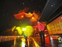 武漢進入速凍模式驟降20℃ 局部現(xiàn)鵝毛大雪