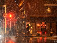 武漢進入速凍模式驟降20℃ 局部現(xiàn)鵝毛大雪