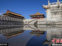 雨后北京開啟蔚藍(lán)模式 故宮現(xiàn)“天空之鏡”