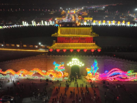 河北正定：流光溢彩繪古城

