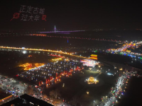 河北正定：流光溢彩繪古城
