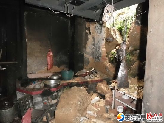 绥宁县瓦屋塘乡三星村受损房屋