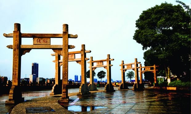 邵阳变迁五部曲。   （张育溪 摄）