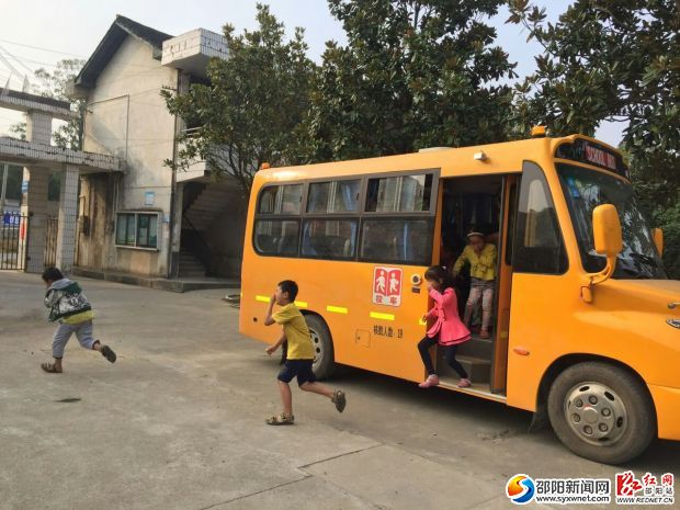 学生应急演练现场
