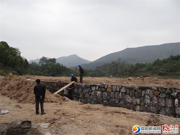 跃进村土地垦复工地1