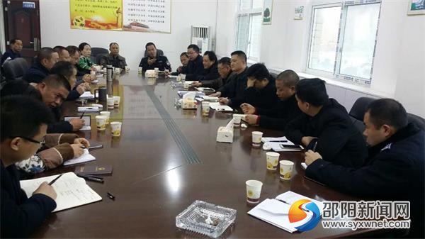 座谈学习法律