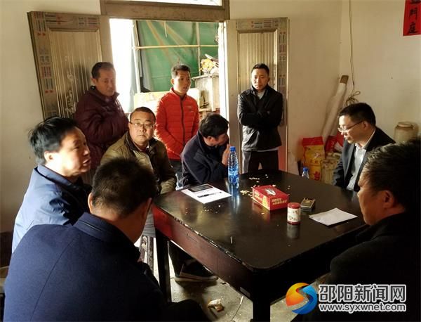 图为走访现场