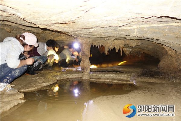 四、瀑布上游富丽堂皇的美景DSC03233