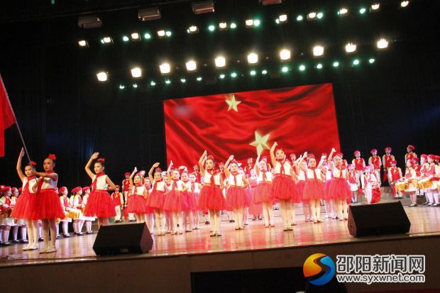 东方红小学鼓号综艺《心中的红领巾》辅导老师 肖艳君、李小英、李士宇、范雨姻、林莎3