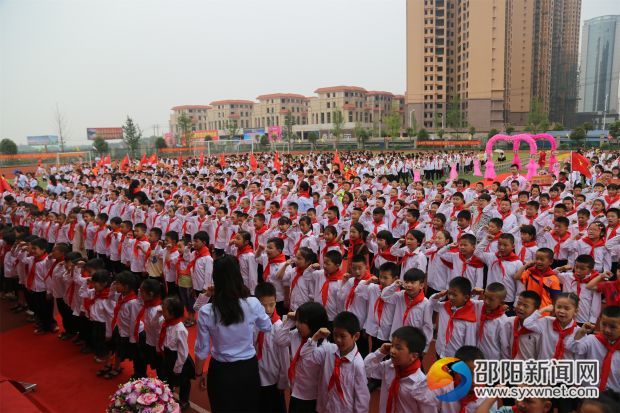 4 昭阳小学入队仪式