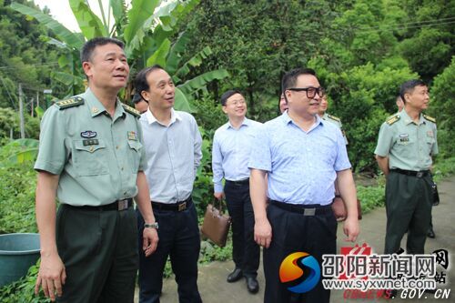 王如兵一行实地考察产业基地1