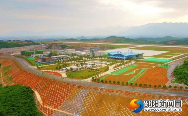 邵阳武冈机场全景。