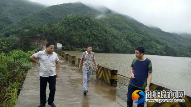 贺宝山巡查合兴水库