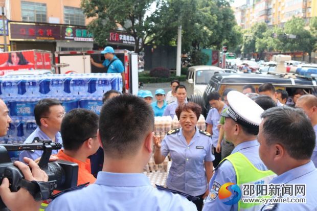 conew_贺利平局长对一线公安民警表示感谢