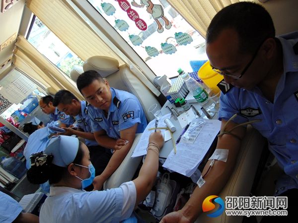 一村一辅入党积极分子无偿献血.jpg1