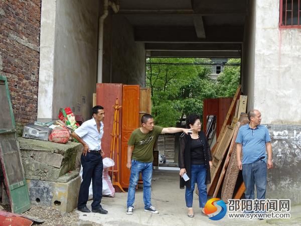 入灾民户
