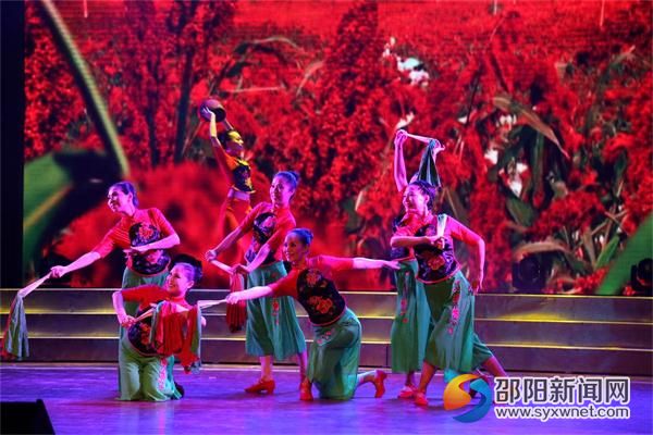 舞蹈《九儿》