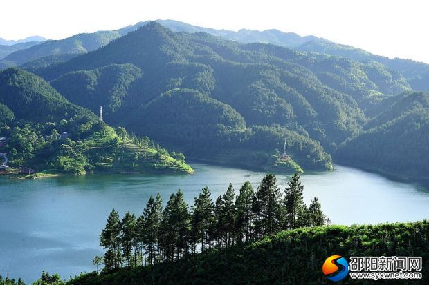 魏源湖国家湿地公园风光。