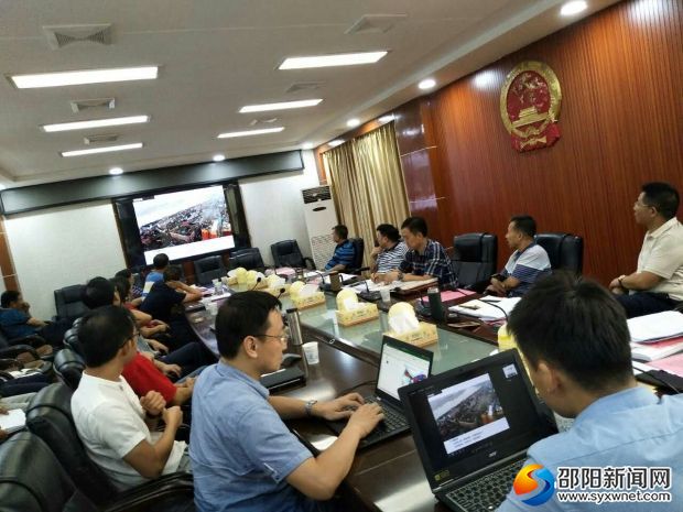 图为技术审查会现场