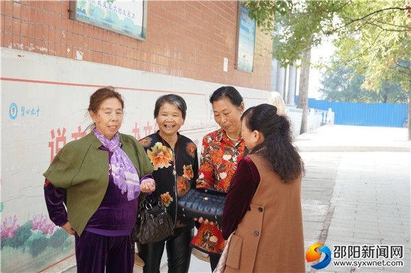 重聚的欢乐