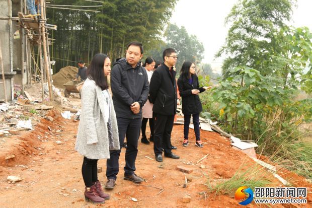 专家团对共青团邵阳市委推荐申报2017年湖南青年创新创业扶持资金现场考察项目进行现场考察