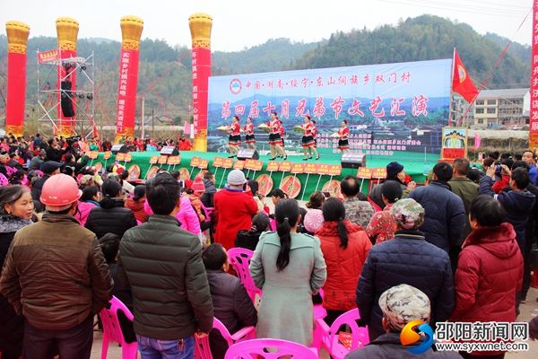 文艺汇演现场_副本