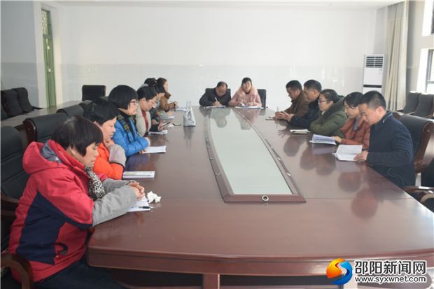 语文组老师在评课