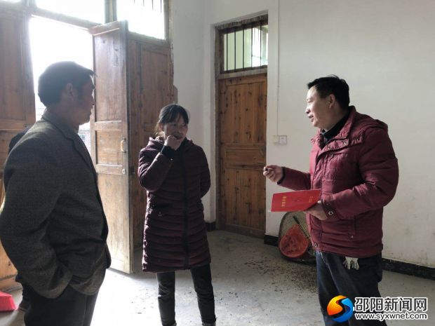 ,麻塘山乡贫困户二卡二折发放情况签字表mmexport1515659059029