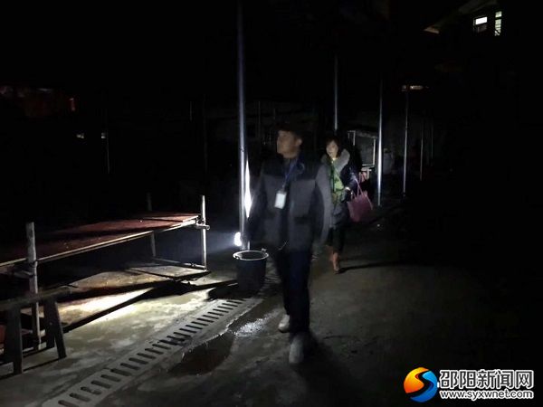 街头巡逻