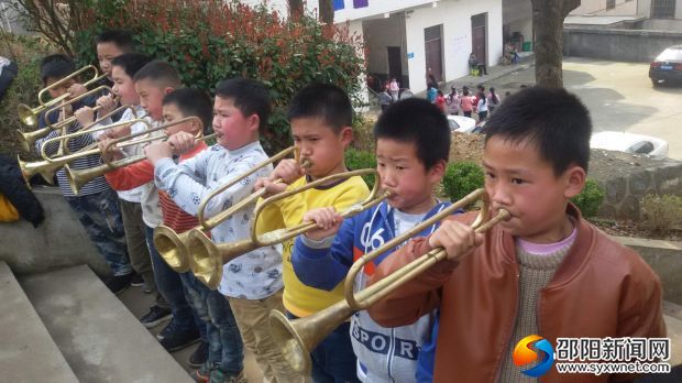 队鼓队号训练