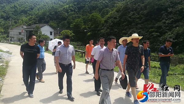 省科协副主席刘晓河来新邵调研科普工作