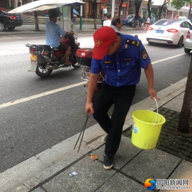 拾捡垃圾