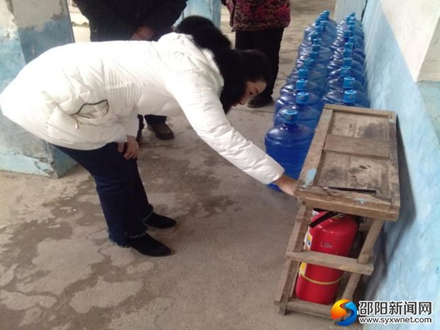图为活动现场