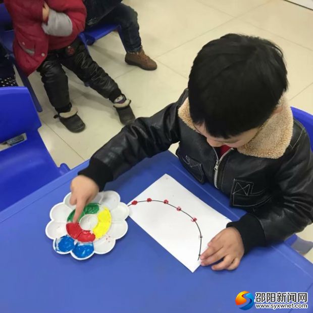 妈妈的项链