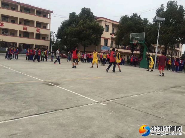 双方精彩的攻防
