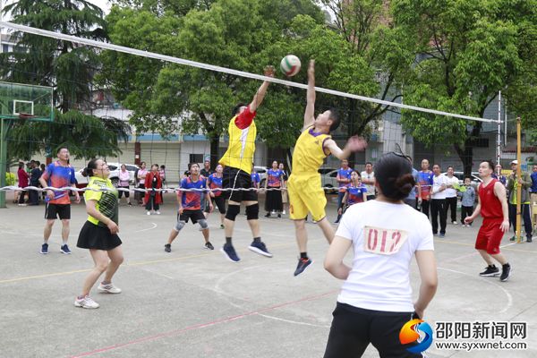 _W8A8535网上对决