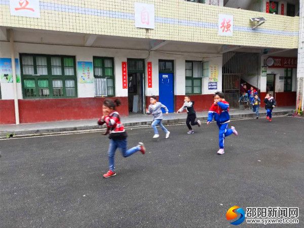 疏散演练图片