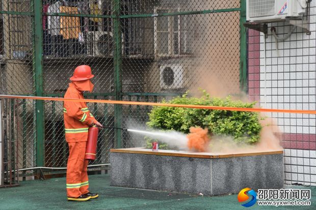 DSC_9306_看图王