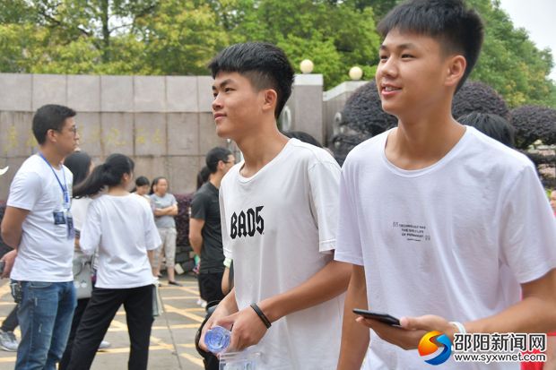 青春是自信最好的资本