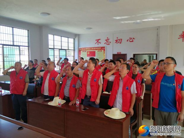 图为活动现场