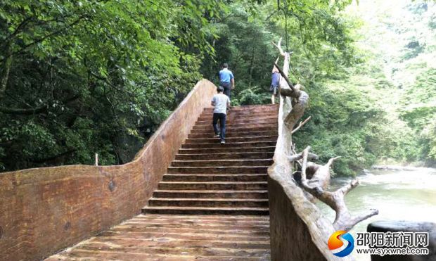 黄桑，探访红军当年走过的地方&mdash;&mdash;&ldquo;红军路&rdquo;