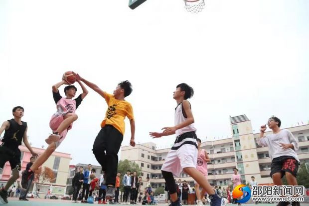 篮球比赛1