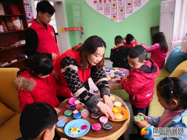 肖家排社区中的&ldquo;四点半课堂&rdquo;