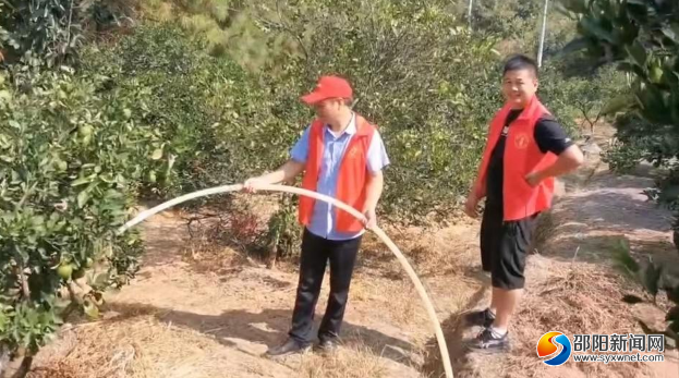 正在上传...