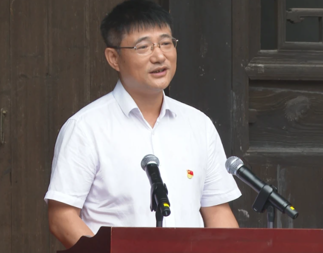 正在上传...
