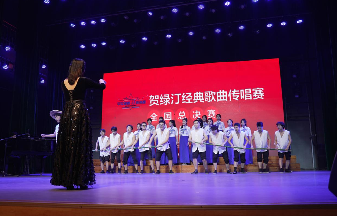 正在上传...